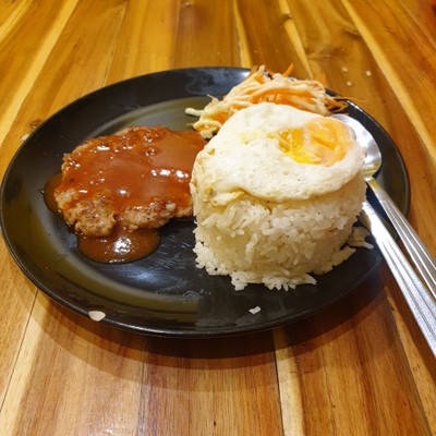 ข้าวสเต็กหมูโทนี่