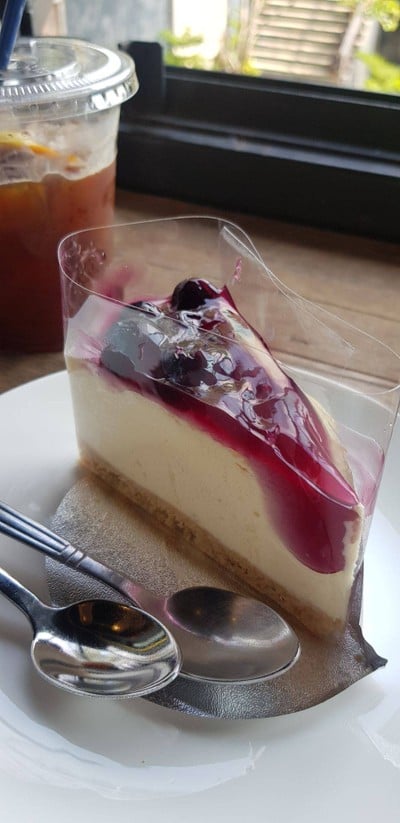 BLUEBERRY CHEESECAKE