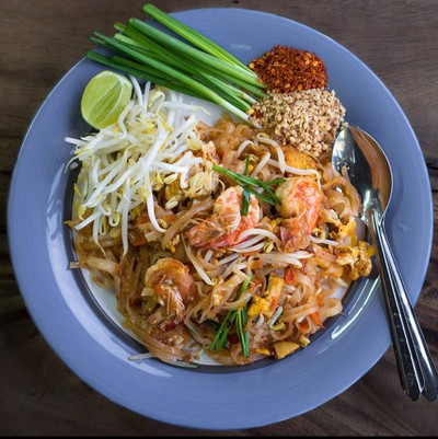 ผัดไทย กุ้งสด