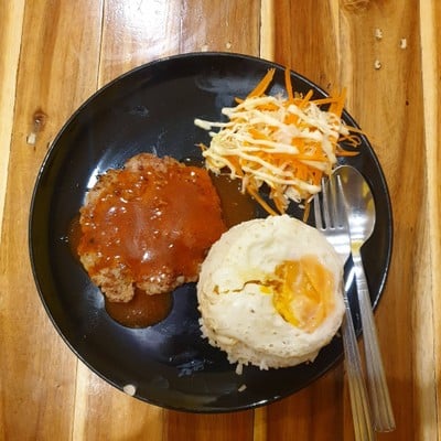 ข้าวสเต็กหมูโทนี่