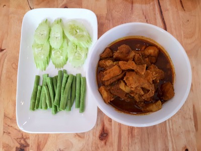 แกงเผ็ดหมู