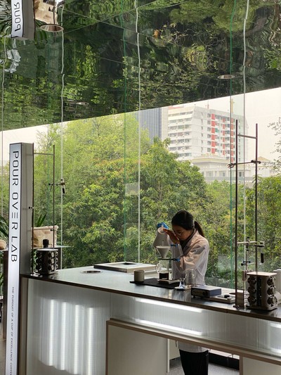 POUR OVER LAB Siam Discovery ชั้น 1