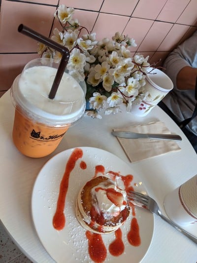 อาหาร หรือ เครื่องดื่ม