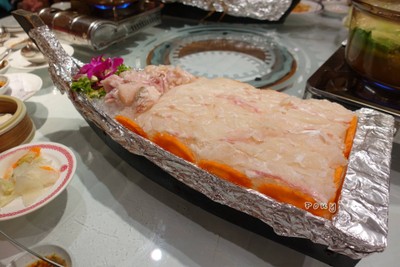 ปลาเก๋ามังกรแล่หม้อไฟ