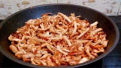 ไก่รวนเค็ม 