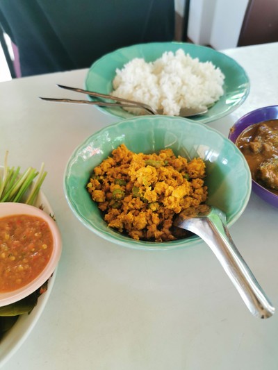 คั่วกลิ้ง