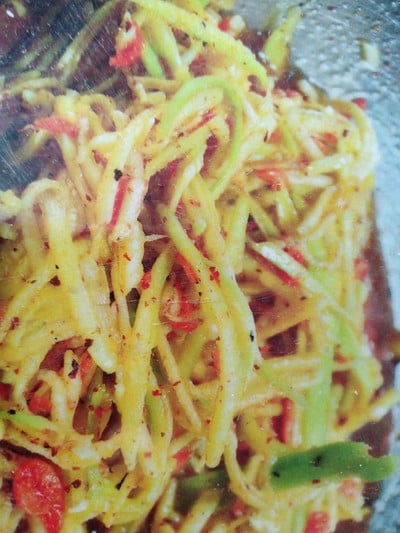 ตำมะม่วงปูปลาร้า