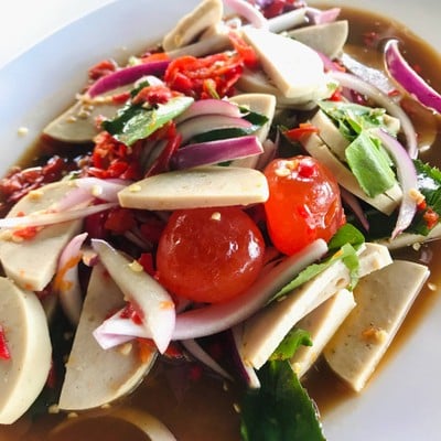 Yum‼️กะเทย ไนท์บ้านเกาะ