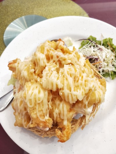 สลัดกุ้งแก้ว