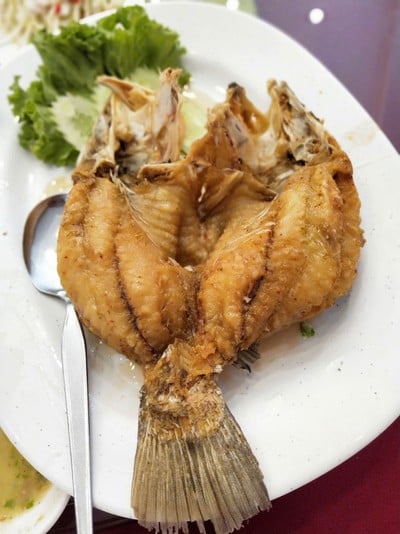ปลากระพงทอดน้ำปลา