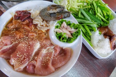 เมนูของร้าน เจ้เก้าหมูกระทะ