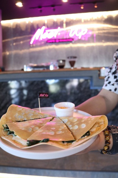 เครปผักโขม