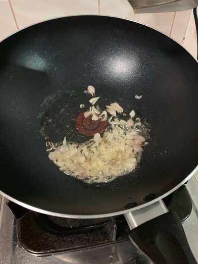 วิธีทำ ไข่ลูกเขย วิธีทำ ไข่ลูกเขย