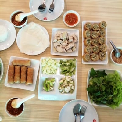 อาหาร หรือ เครื่องดื่ม