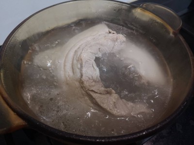 วิธีทำ เมี่ยงหมูสามชั้น น้ำจิ้มถั่วตัด