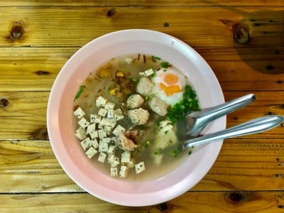 ก๋วยจั๊บอุบล "สี่หมงโก๋ย"