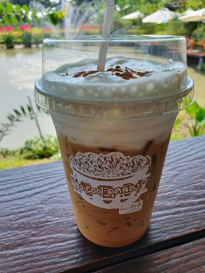 คาปูชิโน่ เย็น