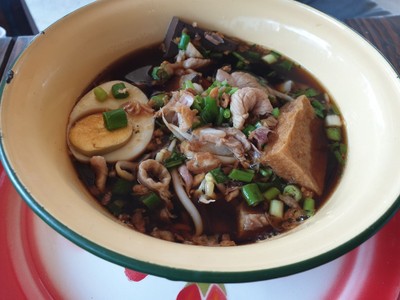 อาหาร หรือ เครื่องดื่ม