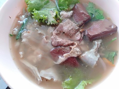 ต้มเลือดหมู