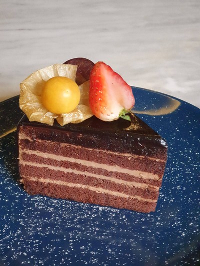 อาหาร หรือ เครื่องดื่ม