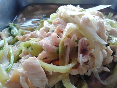 ผัดพริกอ่อนไก่