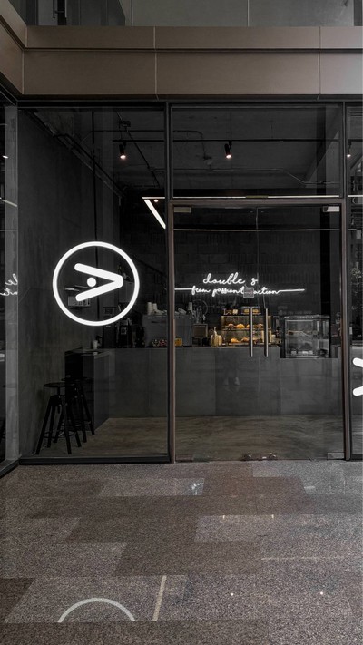 Double S specialty coffee สุขุมวิท 64
