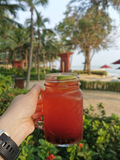 อาหาร หรือ เครื่องดื่ม