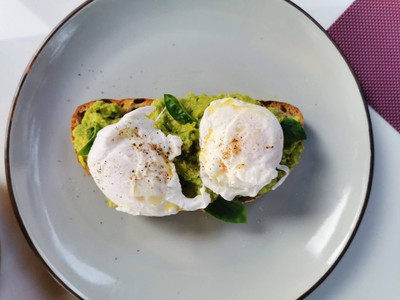 อาหาร หรือ เครื่องดื่ม