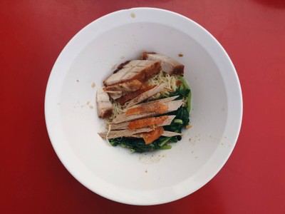 ก๋วยเตี๋ยวเป็ด+หมูกรอบ