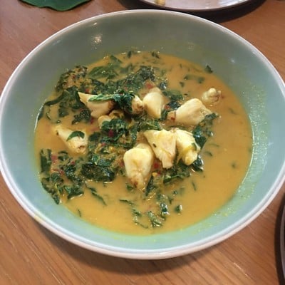 แกงคั่วปูใบชะพลู