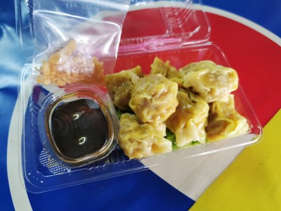 อาหาร หรือ เครื่องดื่ม