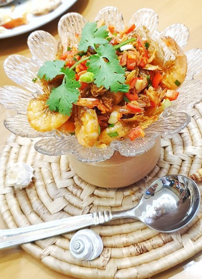 กุ้งผัดพริกเกลือ