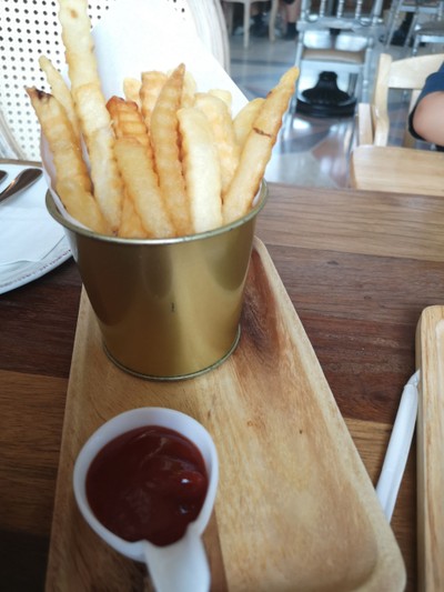 อาหาร หรือ เครื่องดื่ม