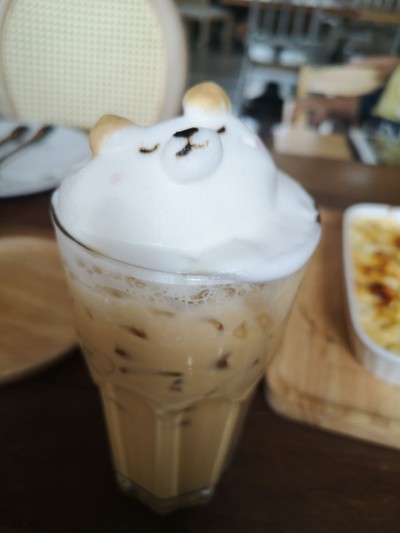 อาหาร หรือ เครื่องดื่ม