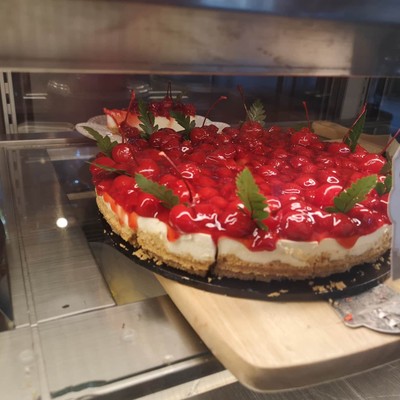 อาหาร หรือ เครื่องดื่ม