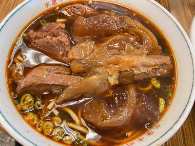 Half Cattle Tendon and Half Beef Noodle
