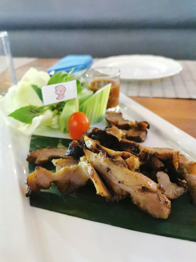 สันคอหมูย่าง