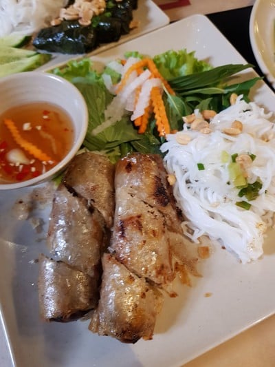 ปอเปี้ยทอด