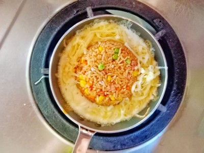 วิธีทำ ข้าวผัดหม่าล่าชีสเยิ้ม วิธีทำ ข้าวผัดหม่าล่าชีสเยิ้ม