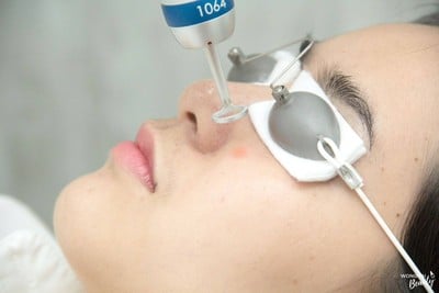 Dr.TATTOF สีลมคอมเพล็กซ์