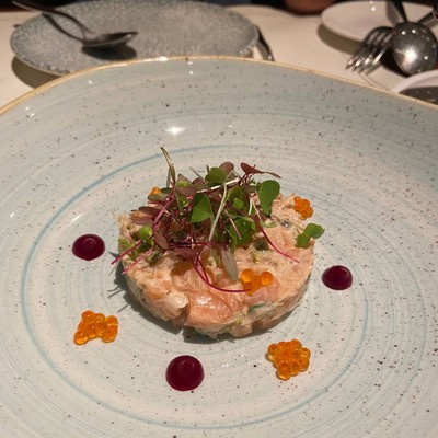 SALMON TARTARE
