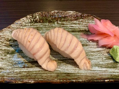 Sushi Salmon Aburi