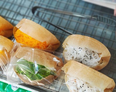 ขนมถังทอง ตลาดกองบิน ขนมถังทอง ตลาดกองบิน