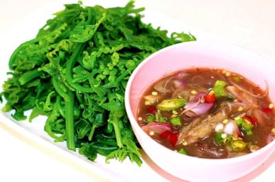 ร้านอาหารคูเต่า 3 -