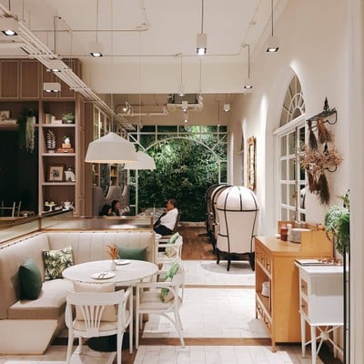 บรรยากาศ The White Oven