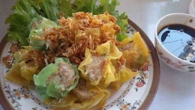 ขนมจีบไก่ใส้เเน่น