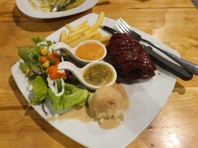 สเต๊กอกเป็ดรมควัน