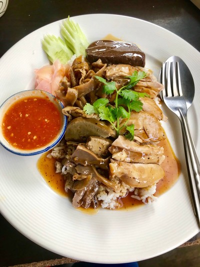 ข้าวหน้าเป็ดพะโล้