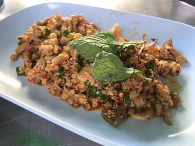 เมนูของร้าน ลาบเป็ดนายหนอม