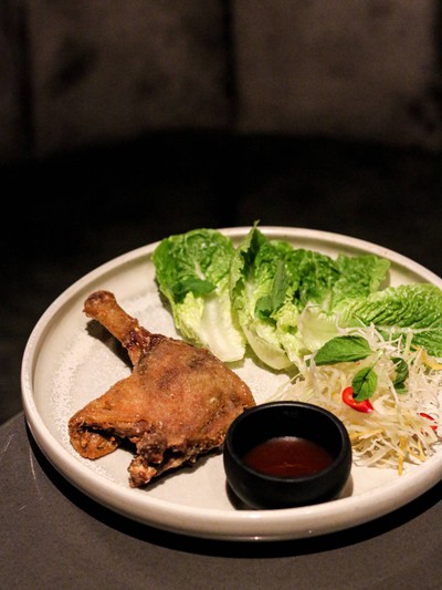 Duck Leg San Choy Bao